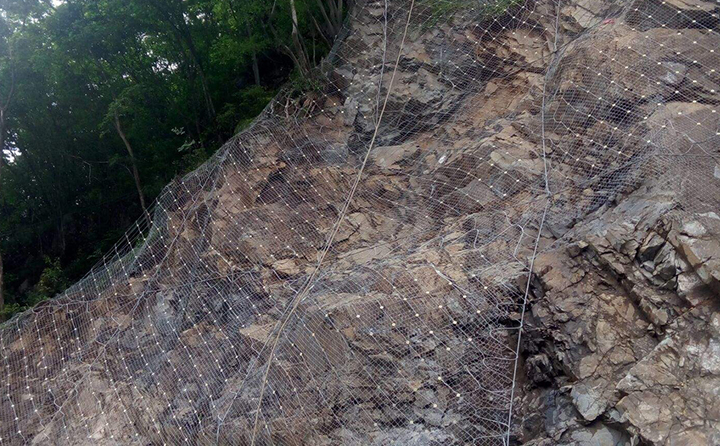 SNS柔性防護(hù)網(wǎng)案例